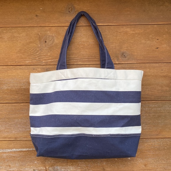 Pottery Barn Kids Ivory and Navy Striped Canvas Tote Bag with "M" - Picture 2 of 13